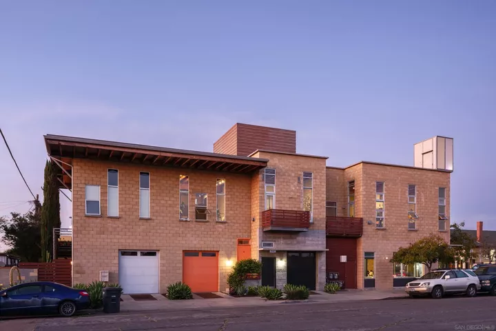 Property Photo:  2202 30th St  CA 92104 