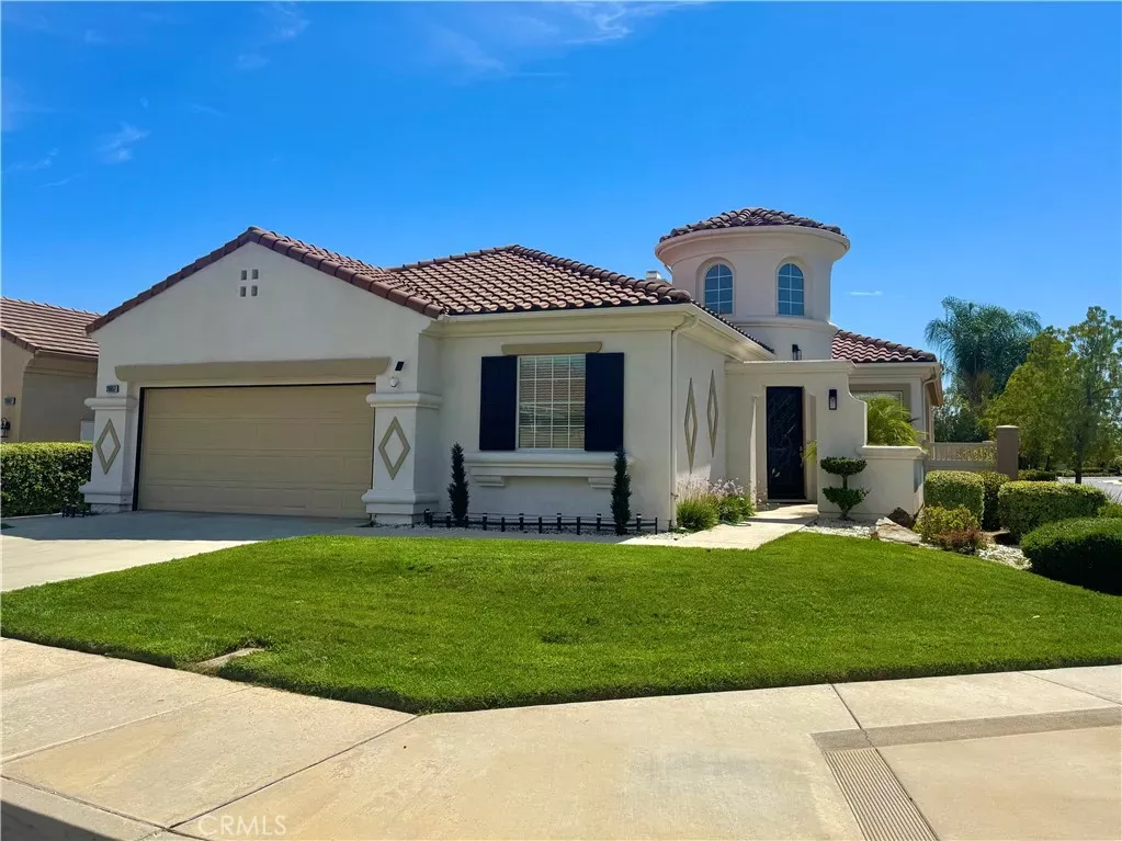 Property Photo: 28657 Peach Springs CA 92584