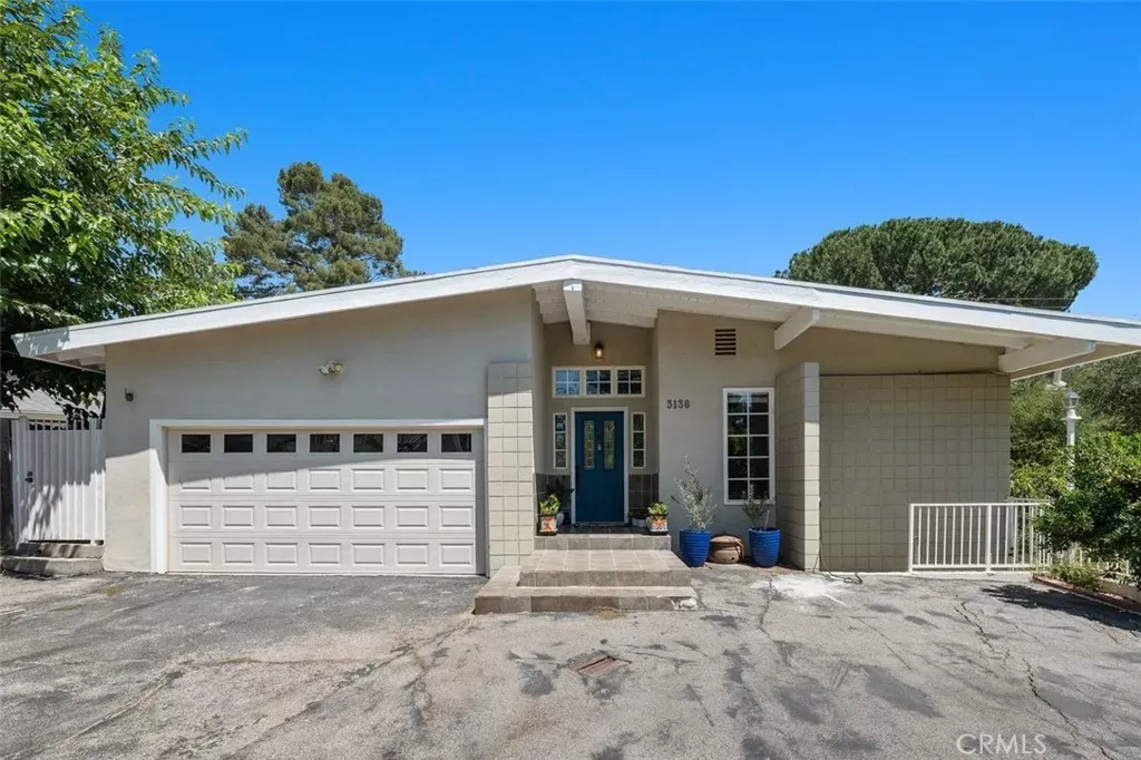 Property Photo:  3136 Frances Avenue  CA 91214 
