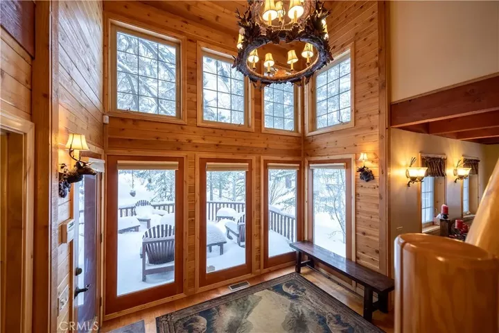 Property Photo:  42028 Sky View  CA 92315 