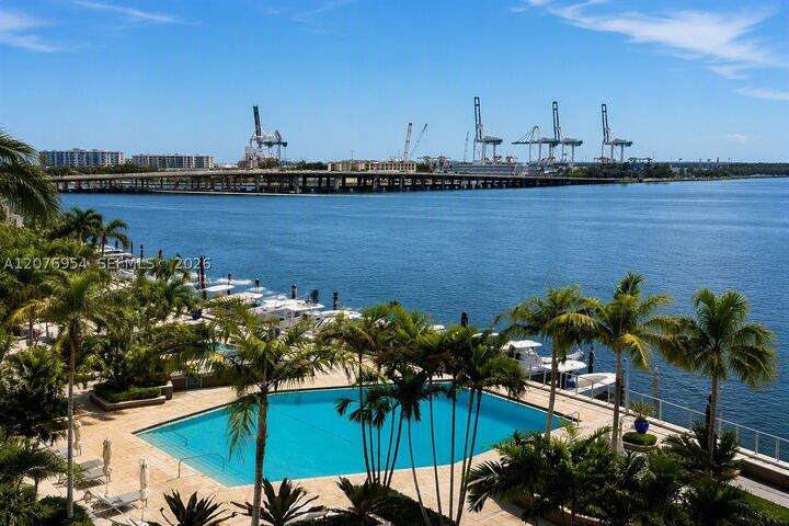 Property Photo:  800 West Ave 741  FL 33139 