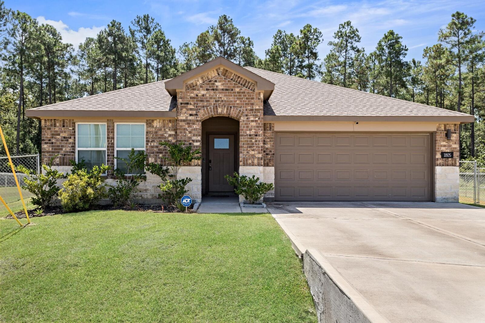 Property Photo: 1805 Hawkins Way TX 77659