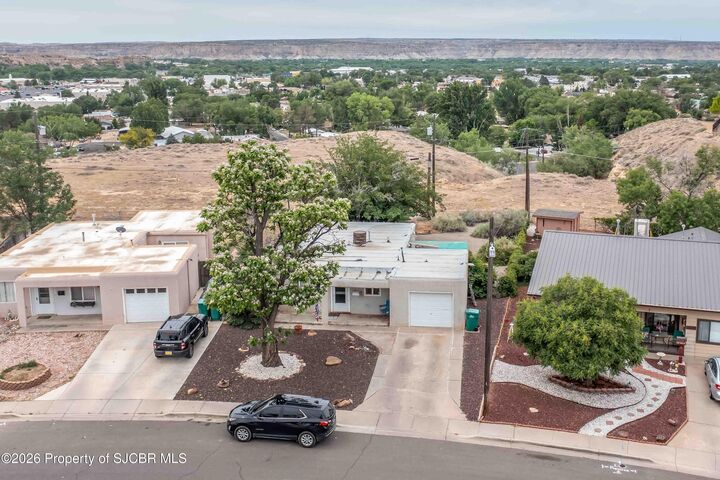 Property Photo:  2909 Yale Drive  NM 87402 