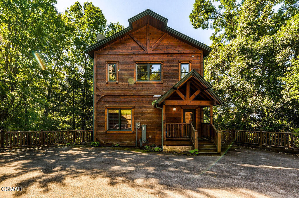 Property Photo:  807 Great Smoky Way  TN 37738 