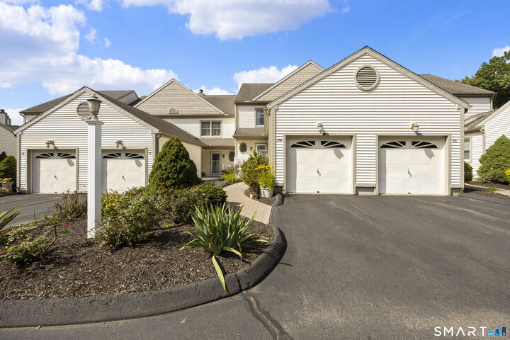 Property Photo:  245 Berlin Avenue 10  CT 06489 