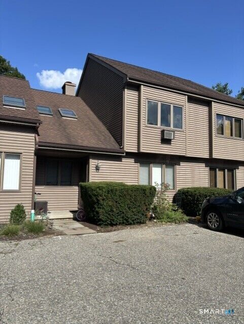 Property Photo:  43 Twin Oaks 43  CT 06776 