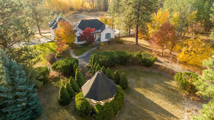 Property Photo: 16303 S Cheney-Spokane Rd WA 99004