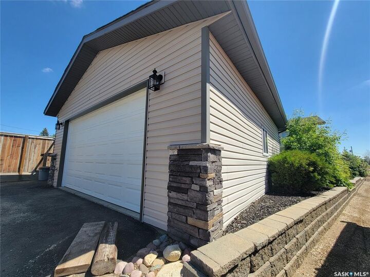 Property Photo:  4702 Leader Street  SK S0L 2C0 