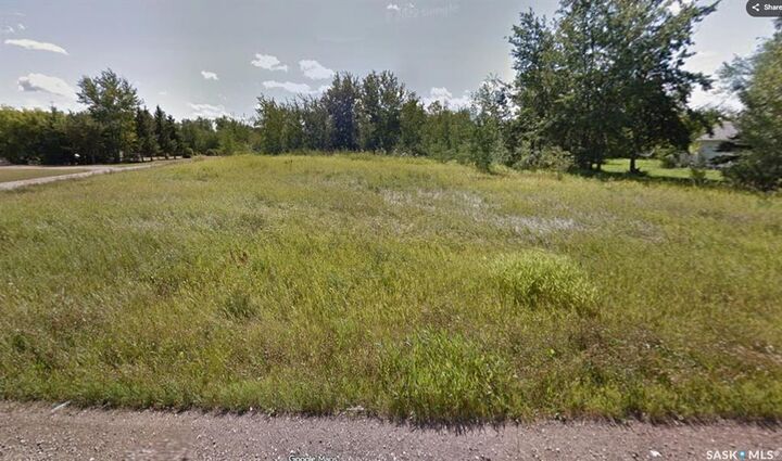 Property Photo:  618 4th Avenue E  SK S9X 1Y3 