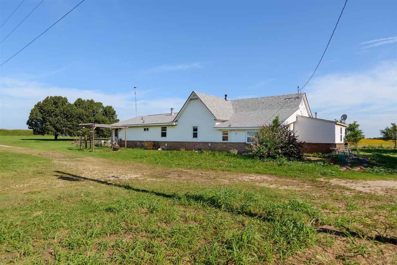 Property Photo: 7609 N Bethel Road OK 74032