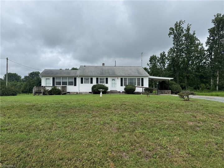 Property Photo: 1100 Ben Smith Road NC 27344