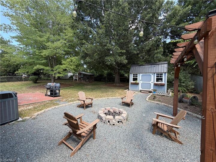 Property Photo:  1705 Calvary View Lane  NC 27012 
