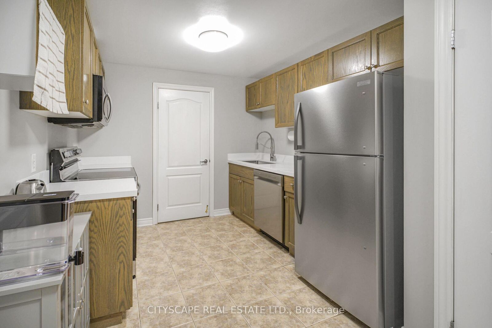 Property Photo:  6350 Dorchester Road 104  ON L2G 0A1 