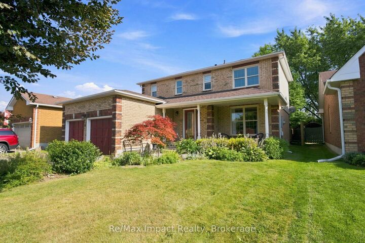 Property Photo: 76 Foster Creek Drive ON L1B 1G5