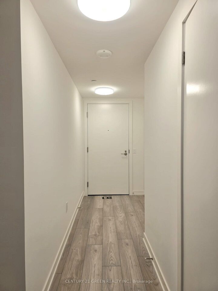 Property Photo:  110 Broadway Avenue 315 S  ON M4P 1V7 