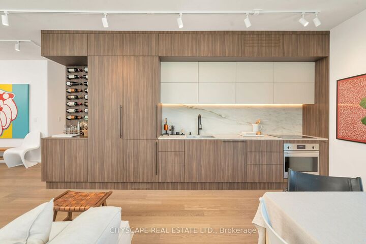 Property Photo: 55 East Liberty Street 1704 ON M6K 3P9