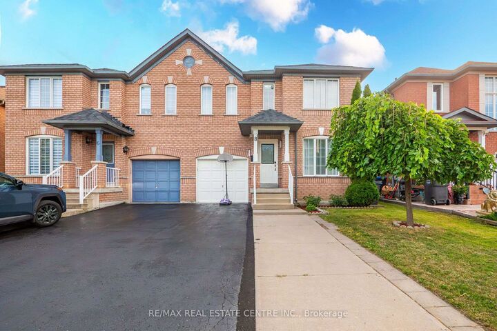 8 Flatlands Way — photo 1