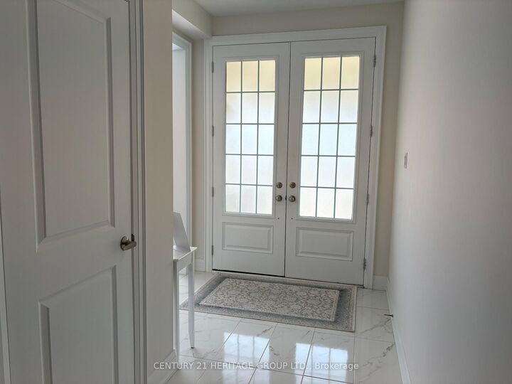 Property Photo:  46 Faimira Avenue  ON L4P 0B7 