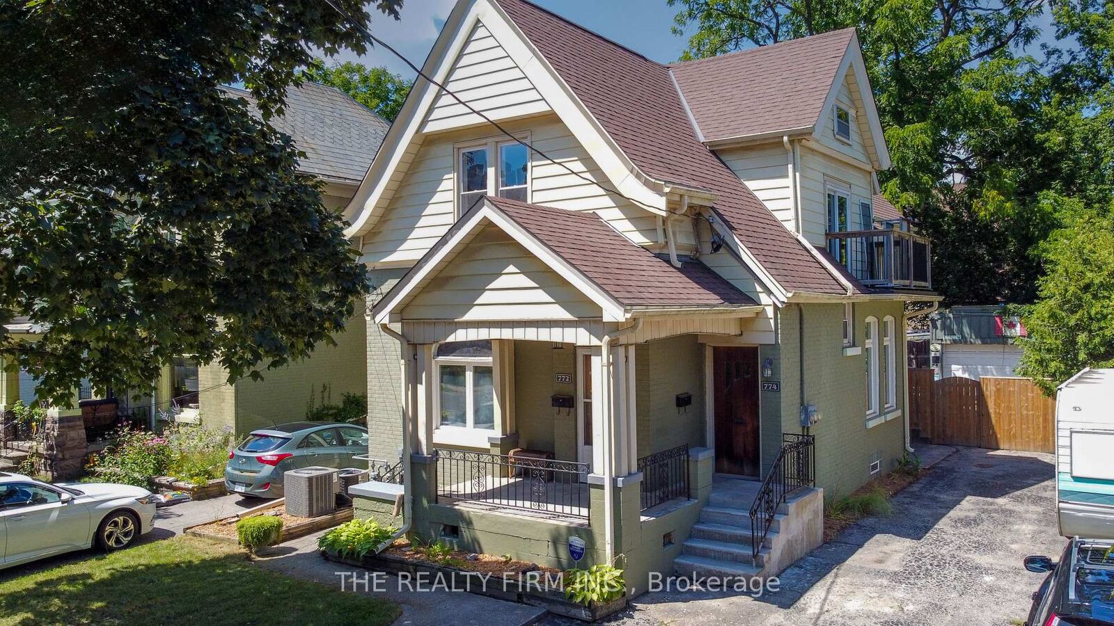 Property Photo: 772-774 Queens Avenue ON N5W 3H6