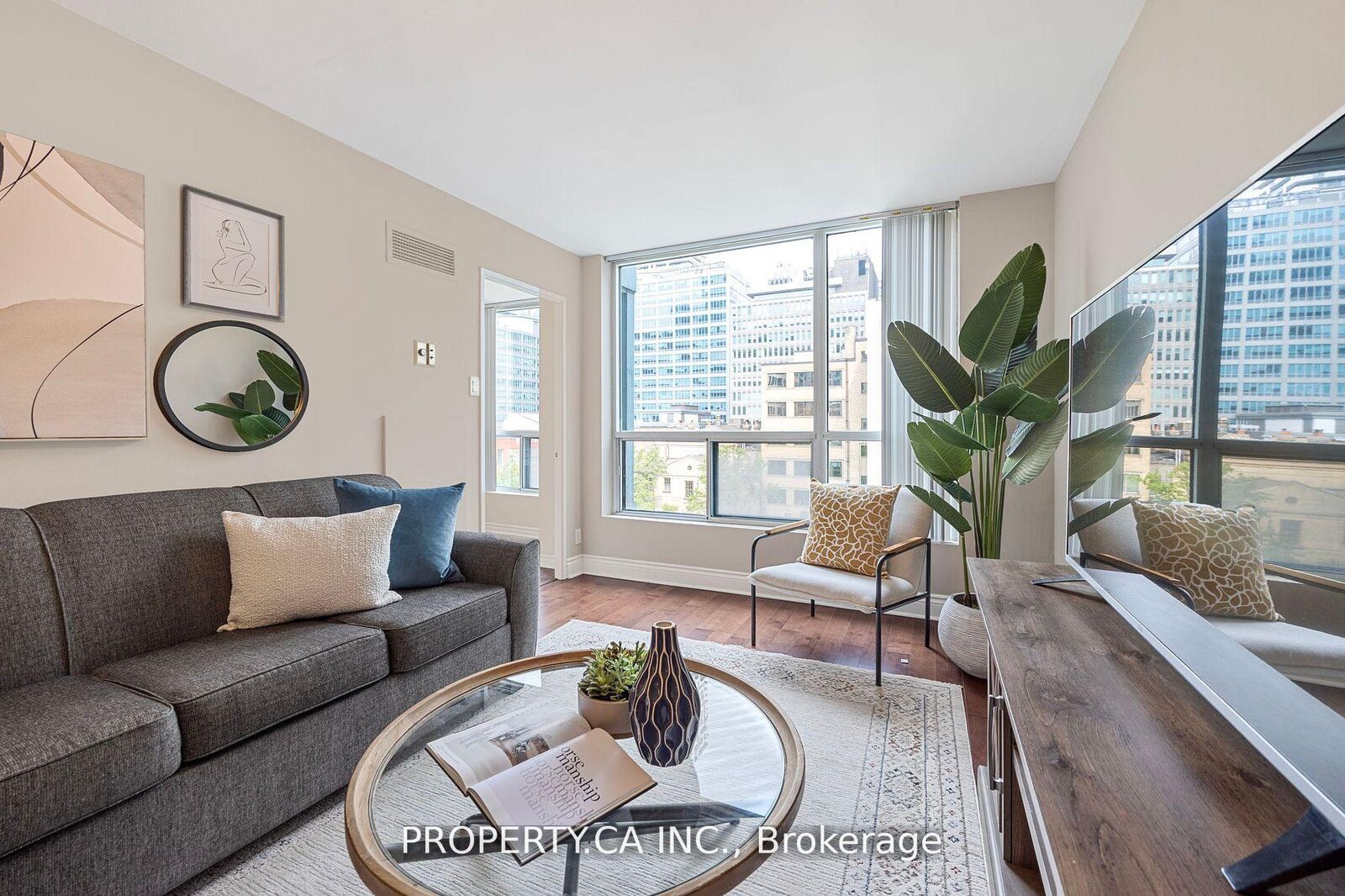 Property Photo:  92 King Street E 708  ON M5C 2V8 