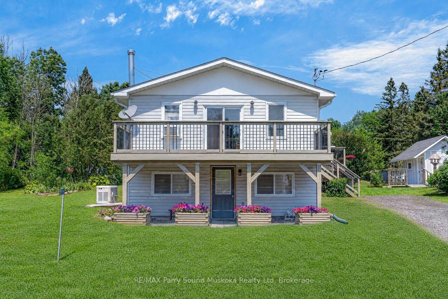 Property Photo:  22 Ahmic Street  ON P0A 1A0 