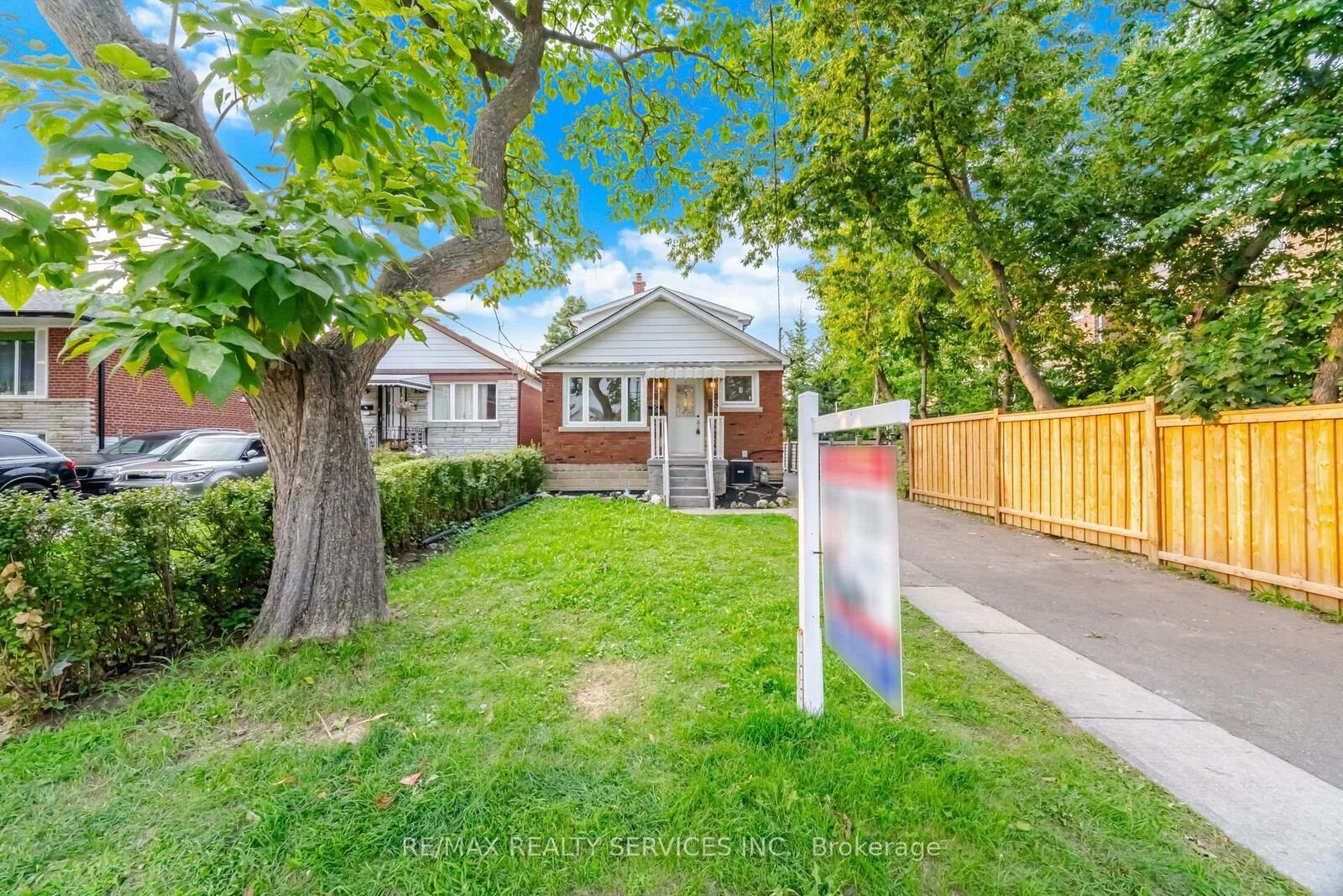 Property Photo: 30 Elder Avenue ON M8W 1S4