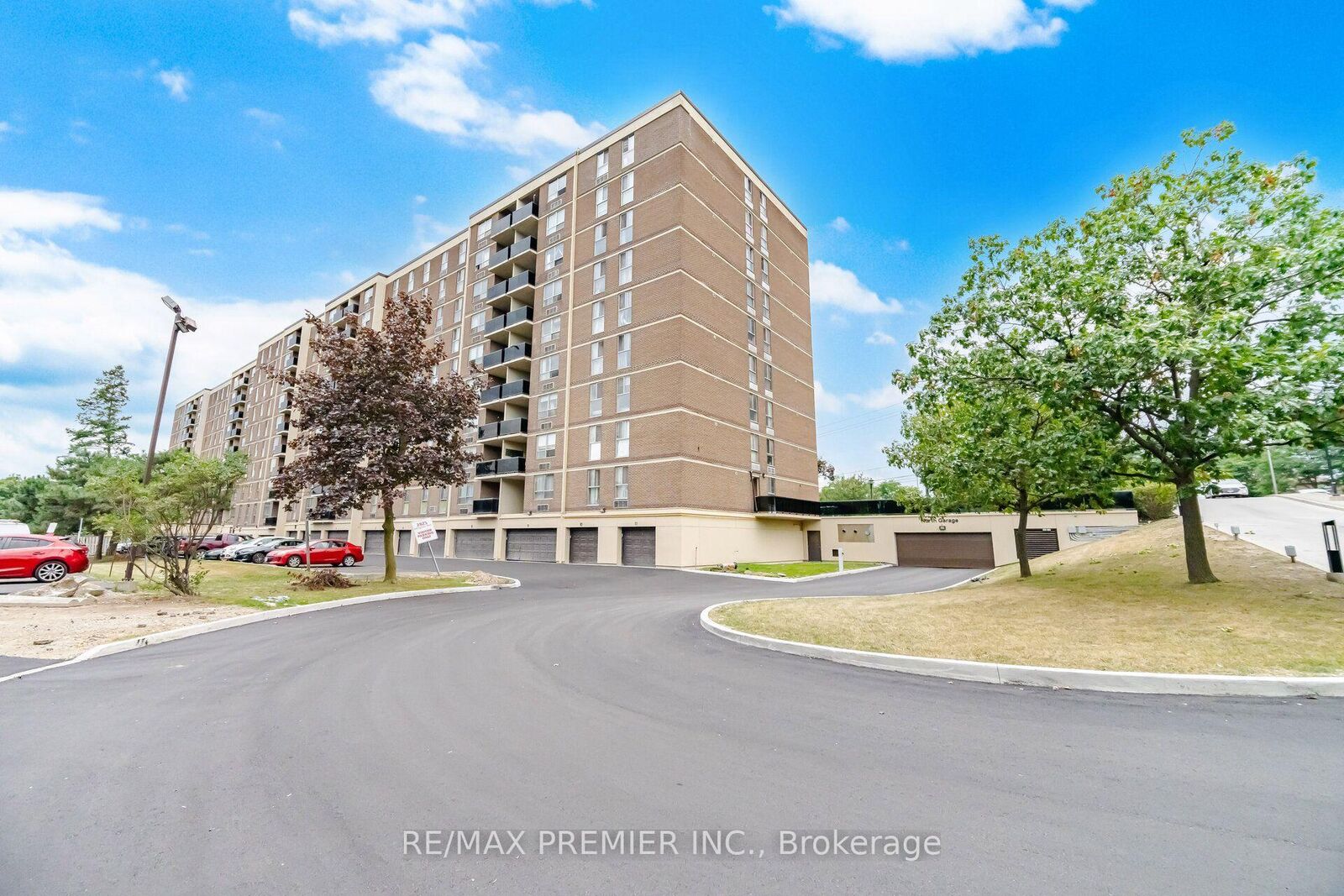 Property Photo:  2825 Islington Avenue 406  ON M9L 2K1 