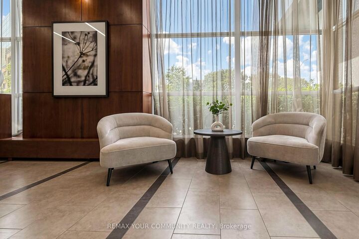 Property Photo: 2015 Sheppard Avenue E 2910 ON M2J 0B3