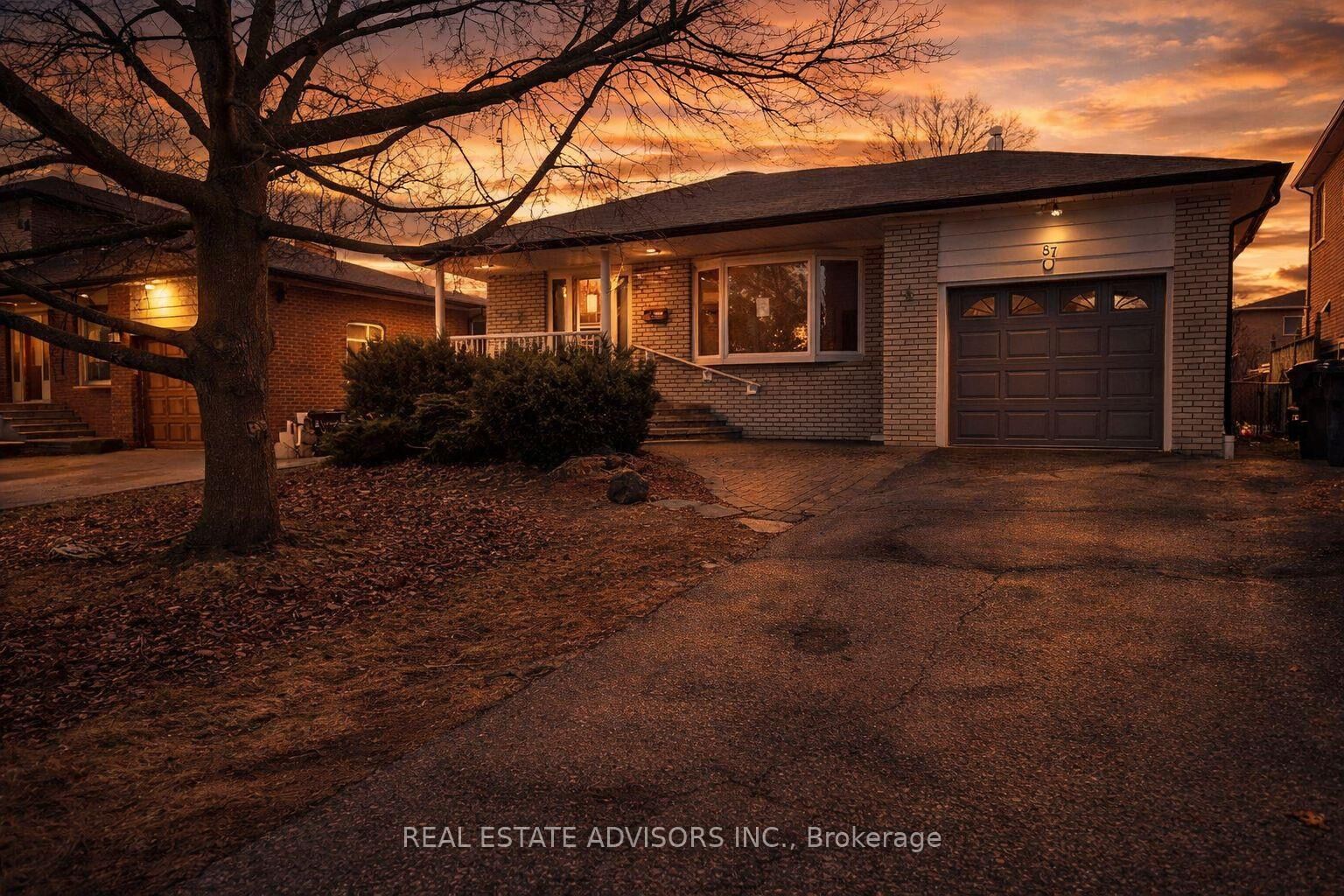 Property Photo: 87 Euclid Avenue ON M1C 1J8