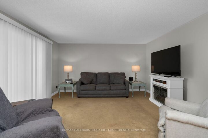 Property Photo: 53 Corner Brook Trail ON L9S 1N6