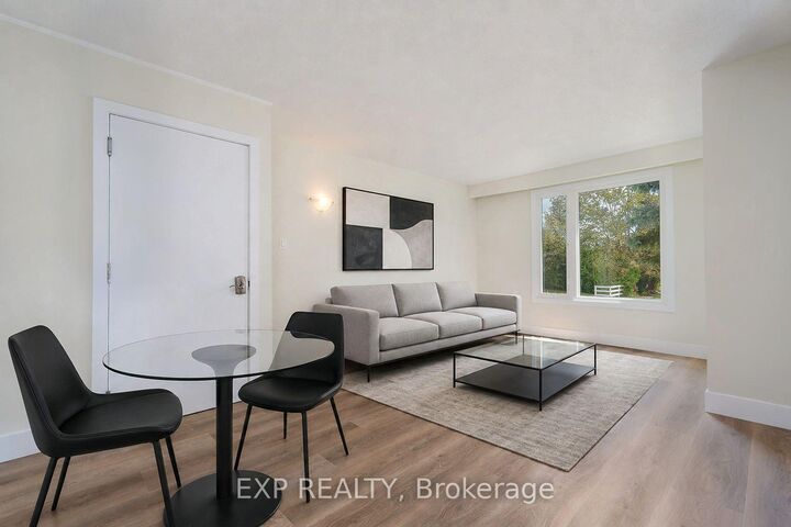 Property Photo:  260 Cook Street  ON L4M 4H6 