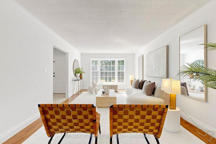 Property Photo: 61 Hobart Drive ON M2J 3J8