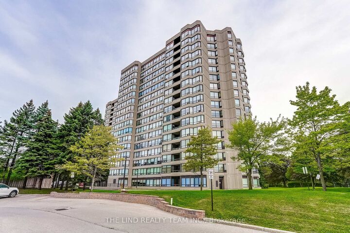 7440 Bathurst Street 1402 — photo 1
