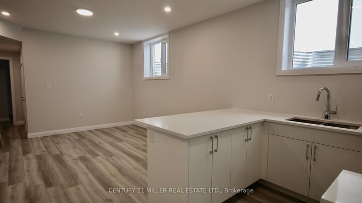 Property Photo: 1160 Hobbs Drive ON N6M 0M2