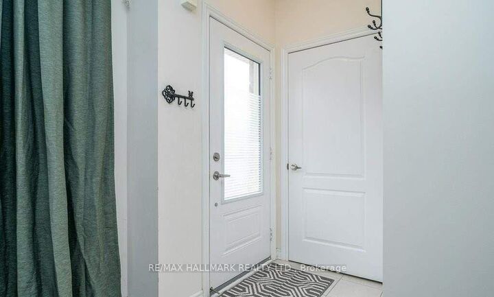 Property Photo:  636 Evans Avenue 3  ON M8W 0A8 