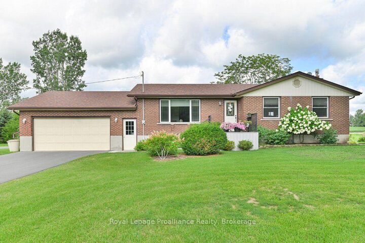 Property Photo: 478 Frankford Road ON K0K 2B0