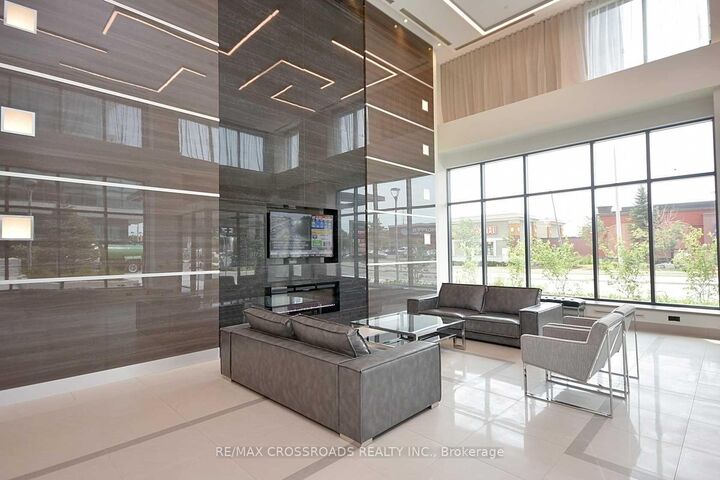 Property Photo:  3975 Grand Park Drive 1204  ON L5B 0K4 