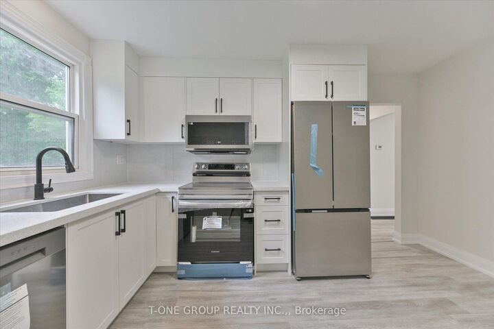 18160 Leslie Street — photo 1