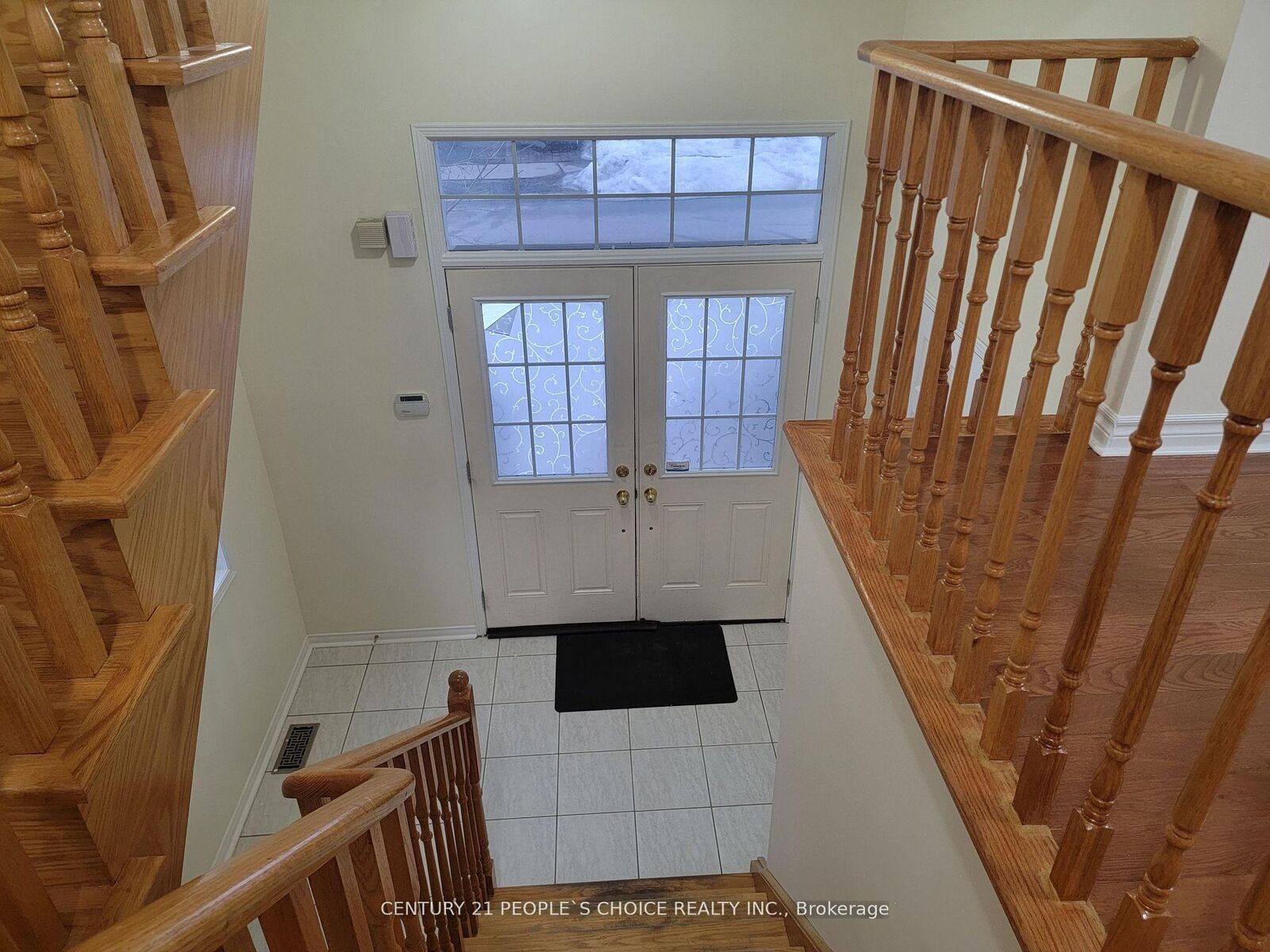 Property Photo:  783 Millworks Crescent Upper  ON L5B 0B9 
