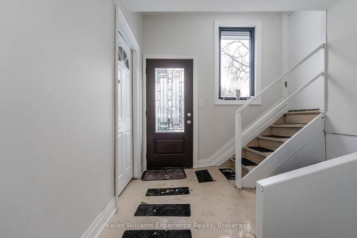 Property Photo:  65 Drury Lane  ON L4M 3C9 