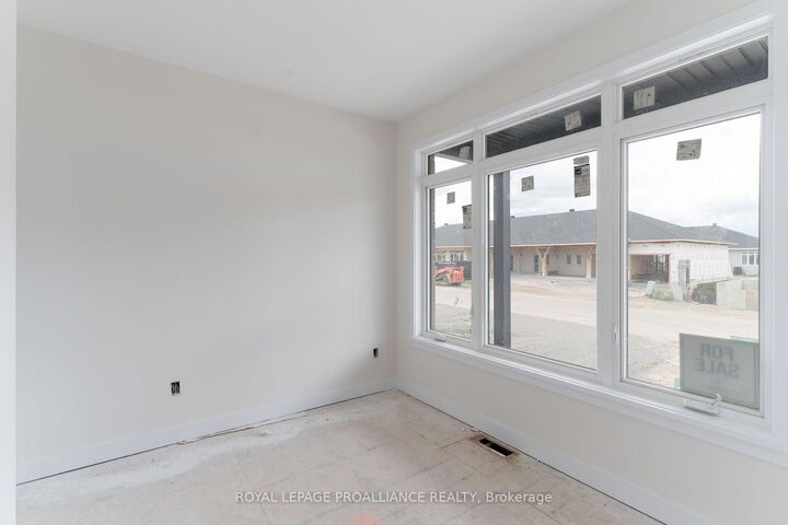 Property Photo: 1032 Turner Drive ON K6V 0G8
