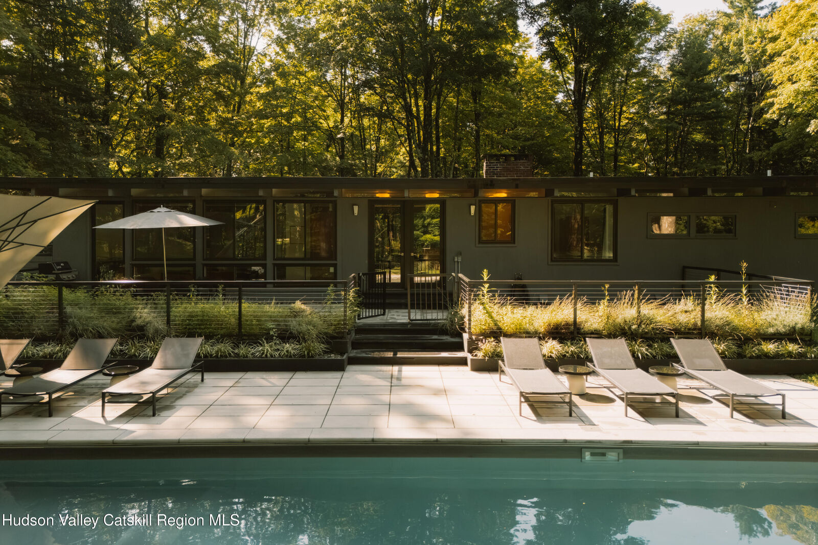 Property Photo:  191 Ridge  NY 12481 