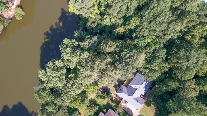 Property Photo:  4904 Whitehaven Circle  VA 20188 