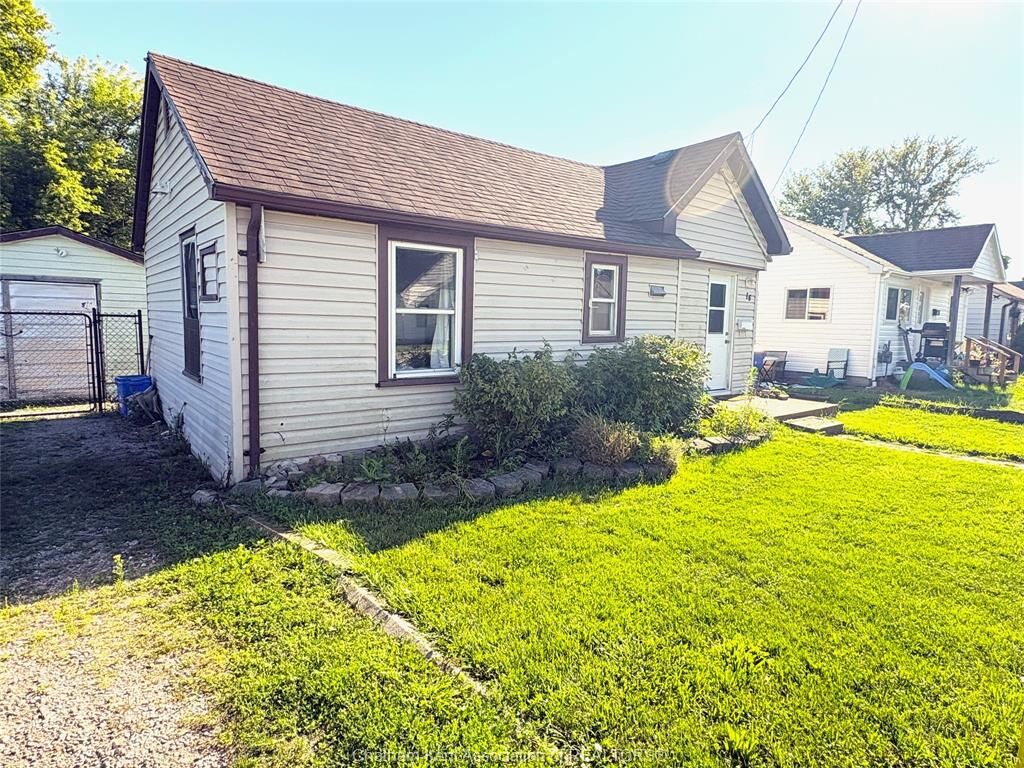 Property Photo: 16 Wills Street ON N8A 1B2