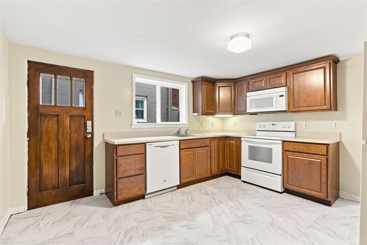 Property Photo:  1710 Sidney St  PA 15203 