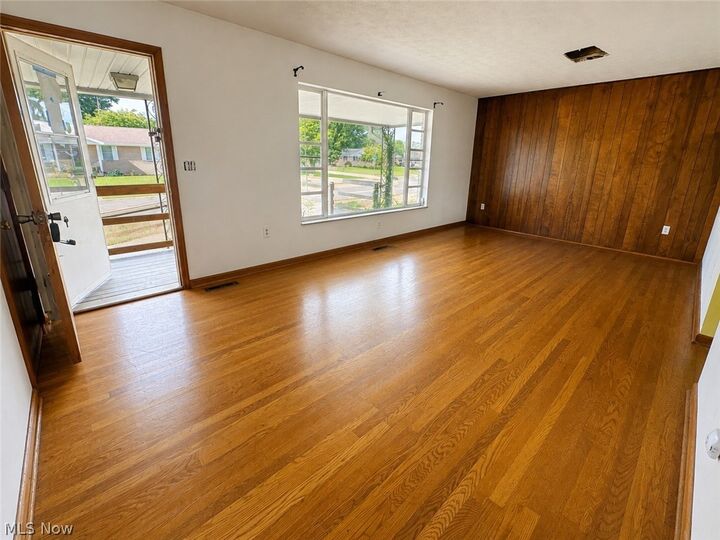 Property Photo: 1809 Rockland Avenue OH 45714