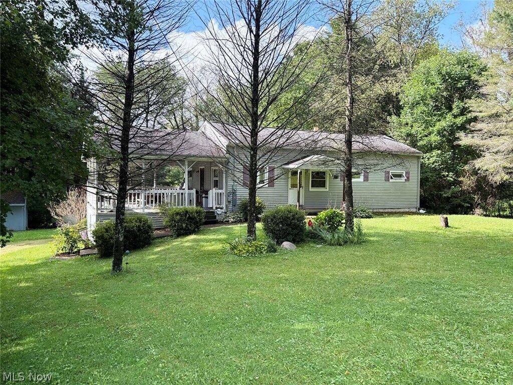 Property Photo:  5396 Mennonite Road  OH 44255 