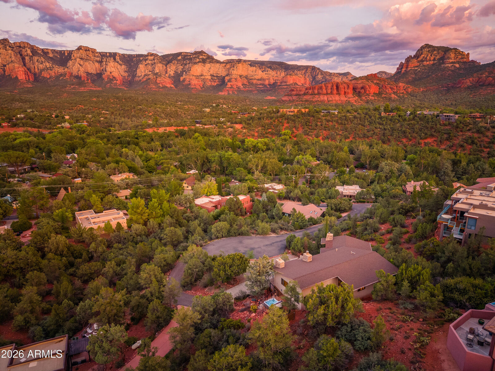 Property Photo: 303 Oak Ridge Lane AZ 86336