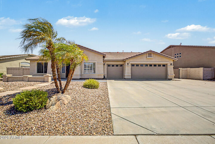 Property Photo: 8729 W Tonopah Drive AZ 85382