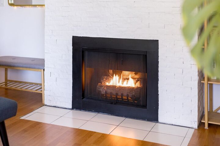 Property Photo: 338 Ward Street 201 BC V3L 3N8